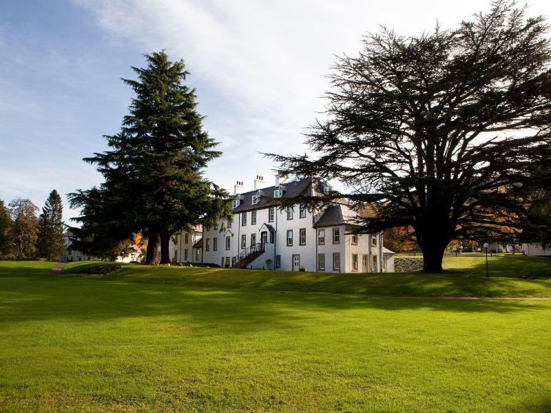 Moness House Hotel and Resort Cottages image