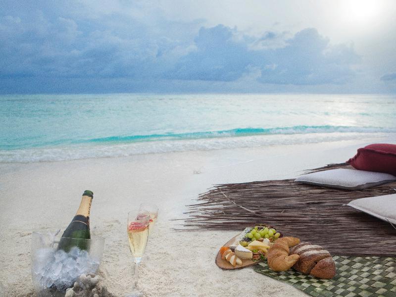 Taj Coral Reef Resort & Spa