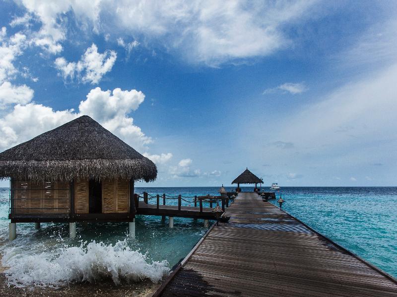 Taj Coral Reef Resort & Spa