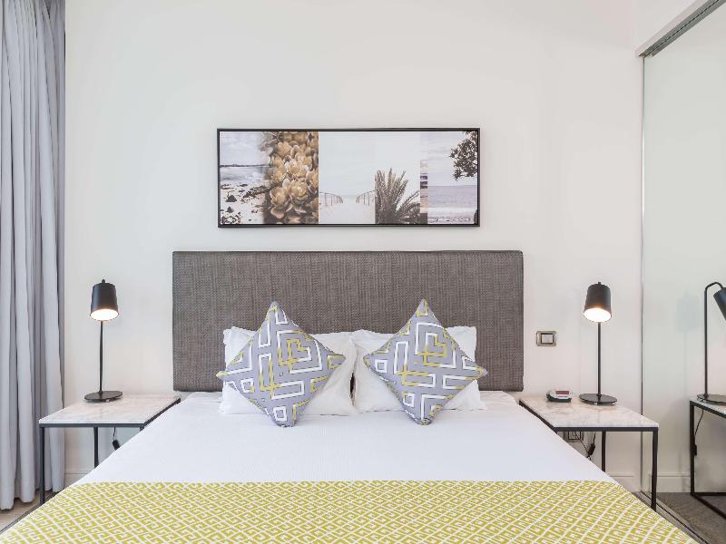 Wyndham Hotel Surfers Paradise image