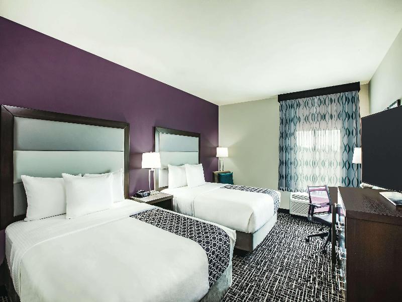 La Quinta Inn & Suites McAllen La Plaza Mall image