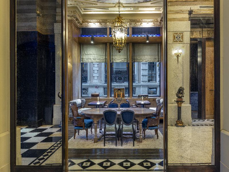 Palazzo Donizetti Istanbul, Tapestry Collection image