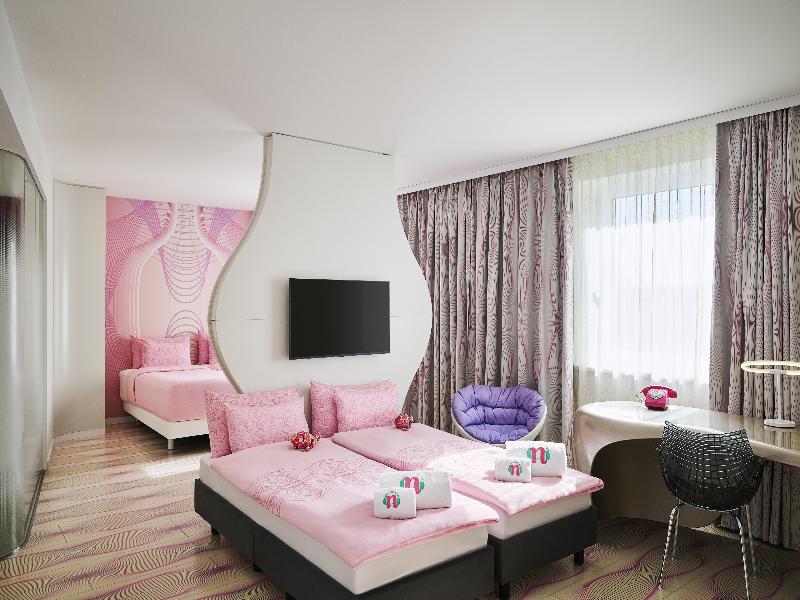 nhow Berlin image