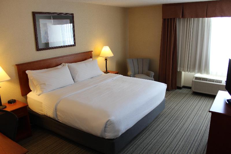 Holiday Inn Bozeman image