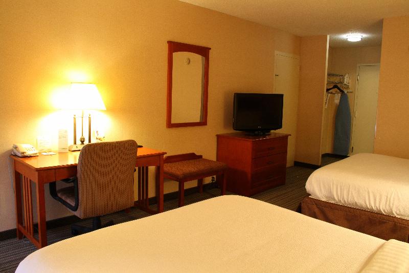 Holiday Inn Bozeman image