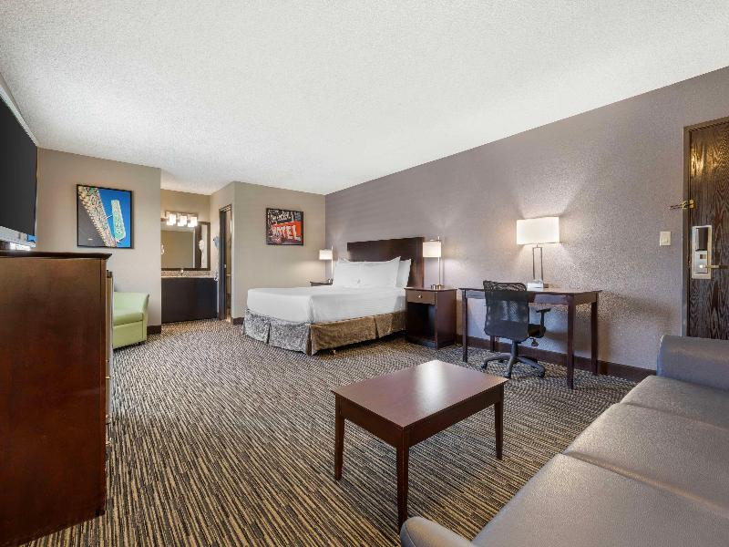Best Western McCarran Inn image