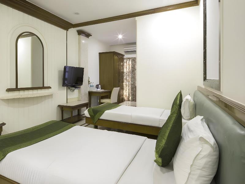 Hotel Garden Mumbai image