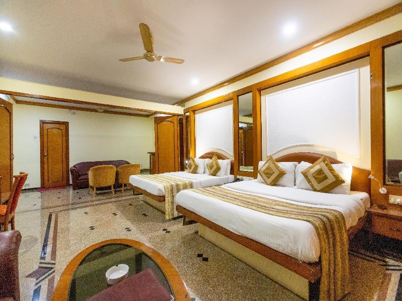 Hotel Garden Mumbai image