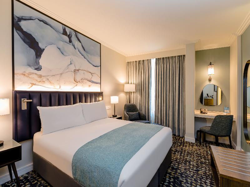 Southern Sun Rosebank image