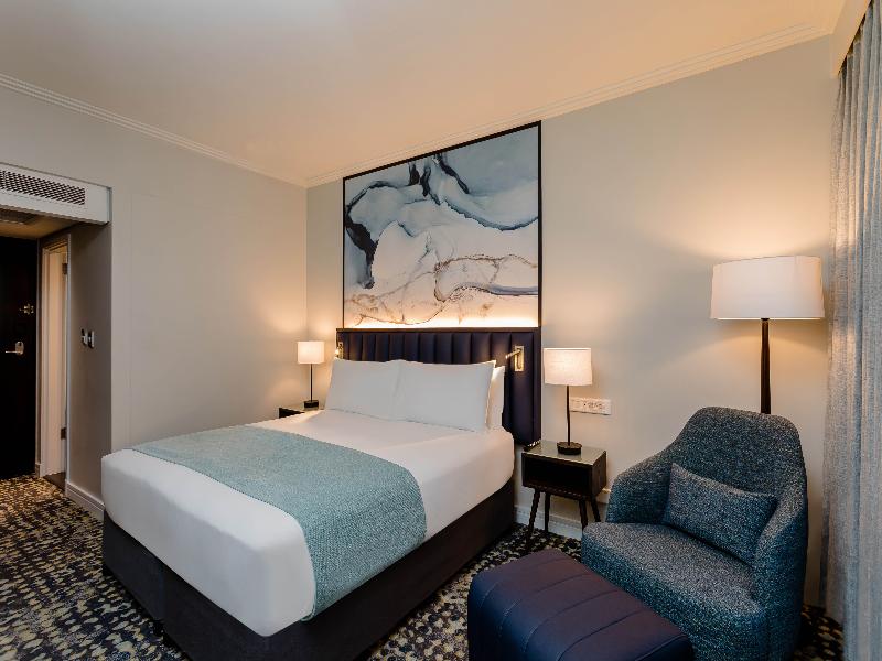 Southern Sun Rosebank image