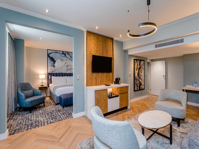 Southern Sun Rosebank image