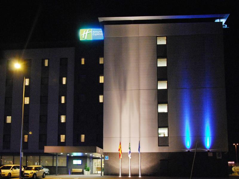 Holiday Inn Express Campo de Gibraltar-Barrios — exterior view