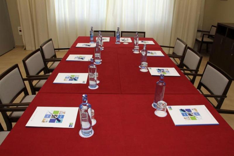 Holiday Inn Express Campo De Gibraltar - Barrios image