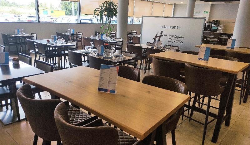 Holiday Inn Express Campo De Gibraltar - Barrios image