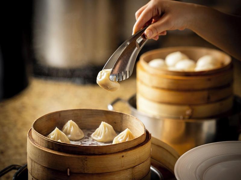 Renaissance Shanghai Putuo Hotel image
