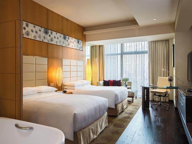 Renaissance Shanghai Putuo Hotel image