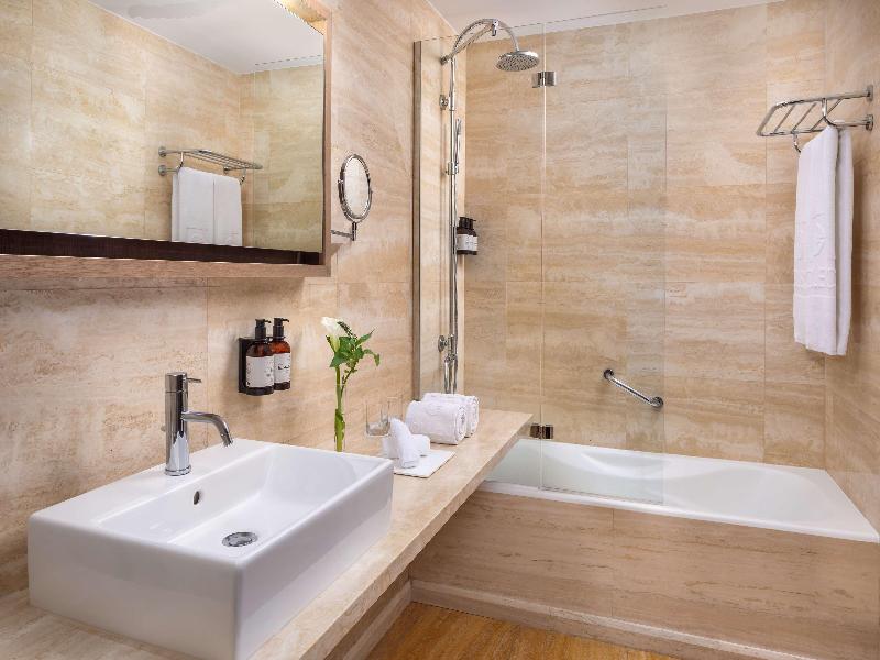 NH Collection Madrid Palacio de Tepa image