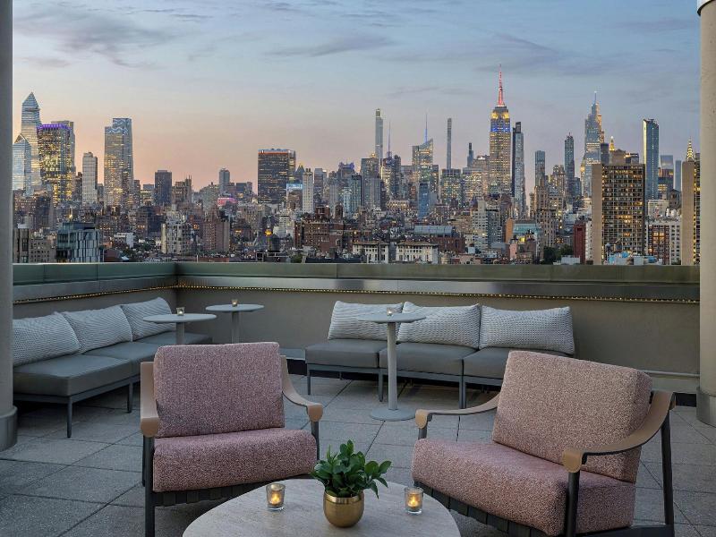 Sheraton Tribeca image