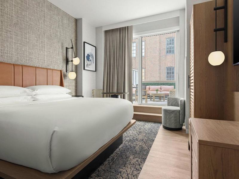 Sheraton Tribeca image