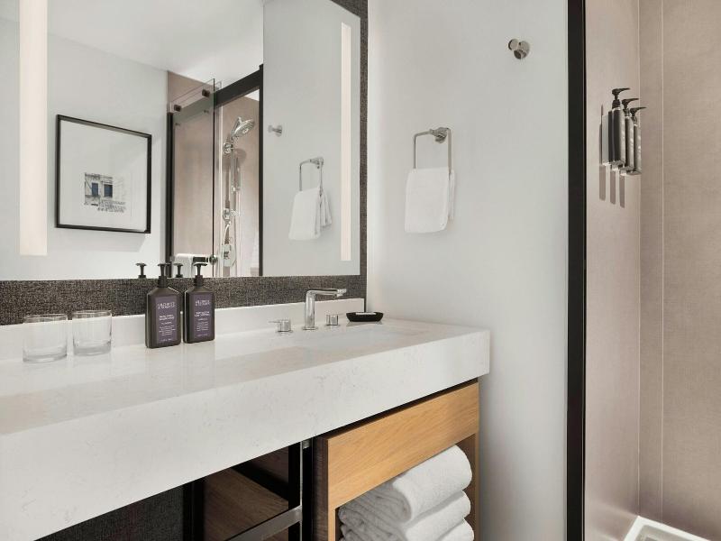 Sheraton Tribeca image
