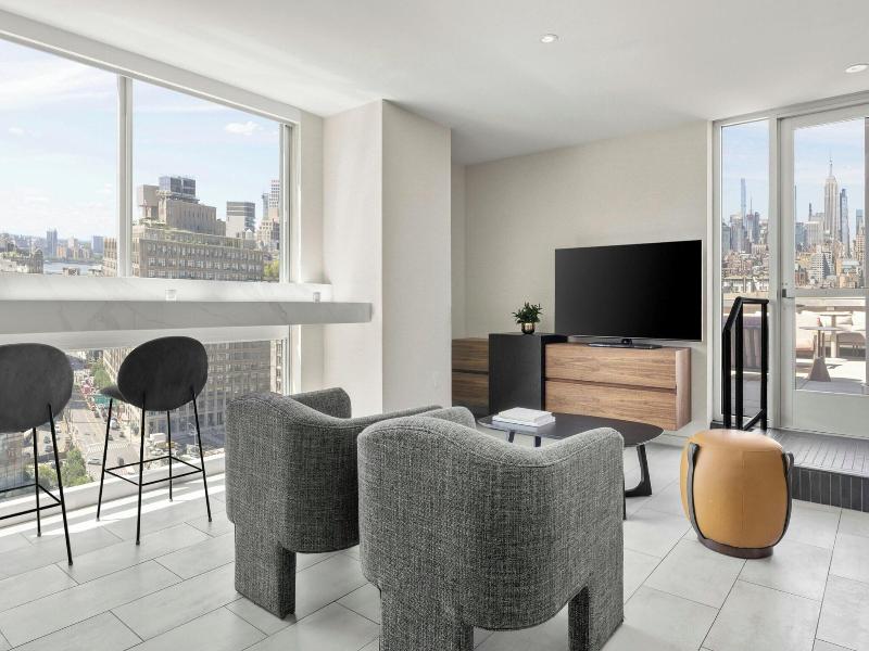 Sheraton Tribeca image