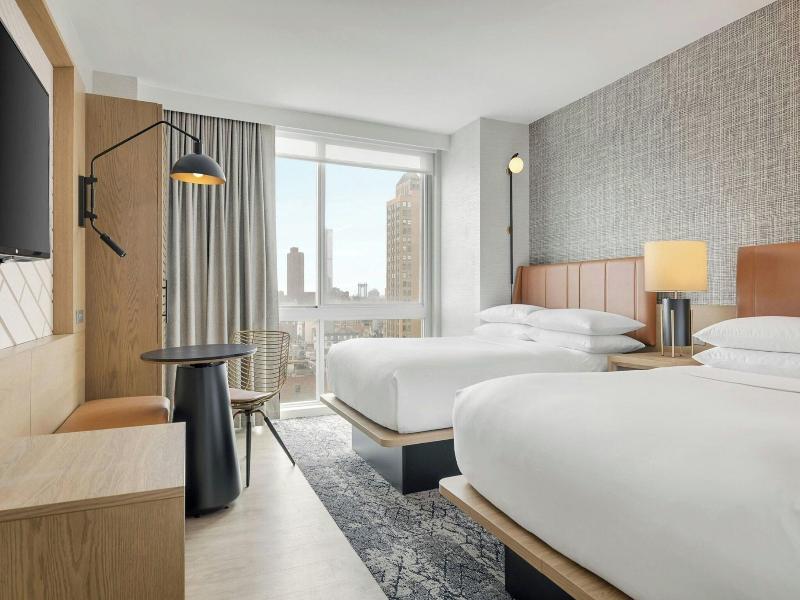 Sheraton Tribeca image
