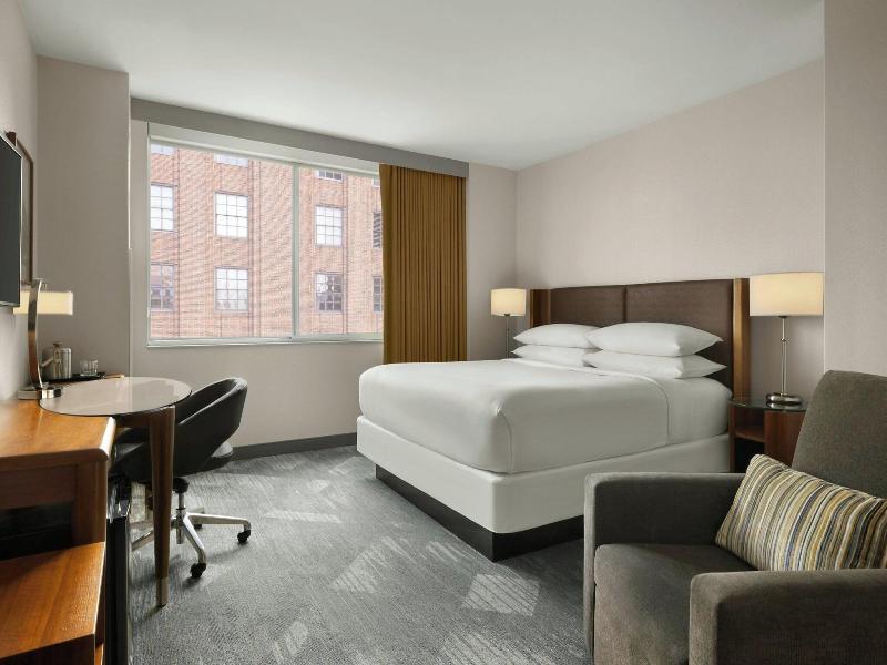 Sheraton Tribeca image