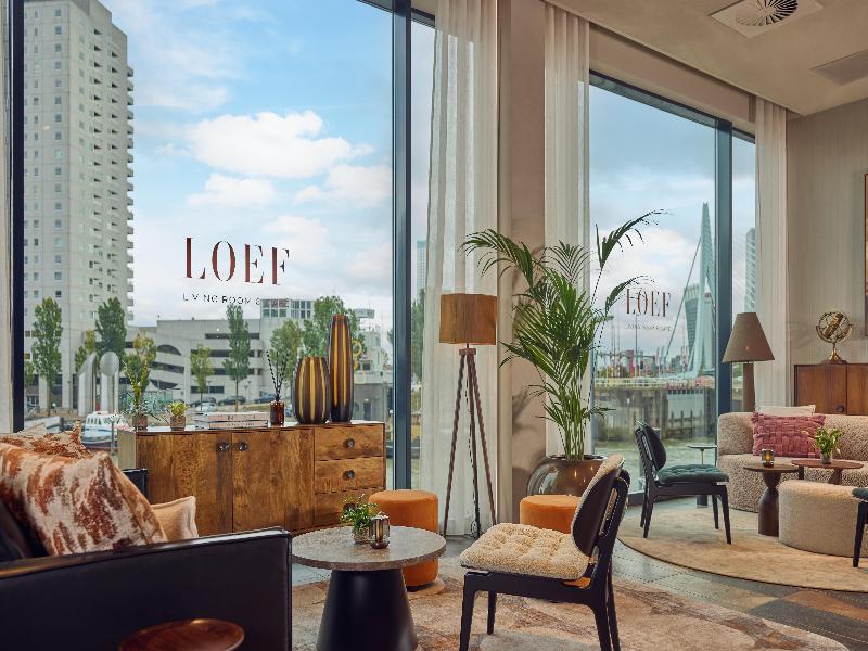 DoubleTree by Hilton Rotterdam Centre image