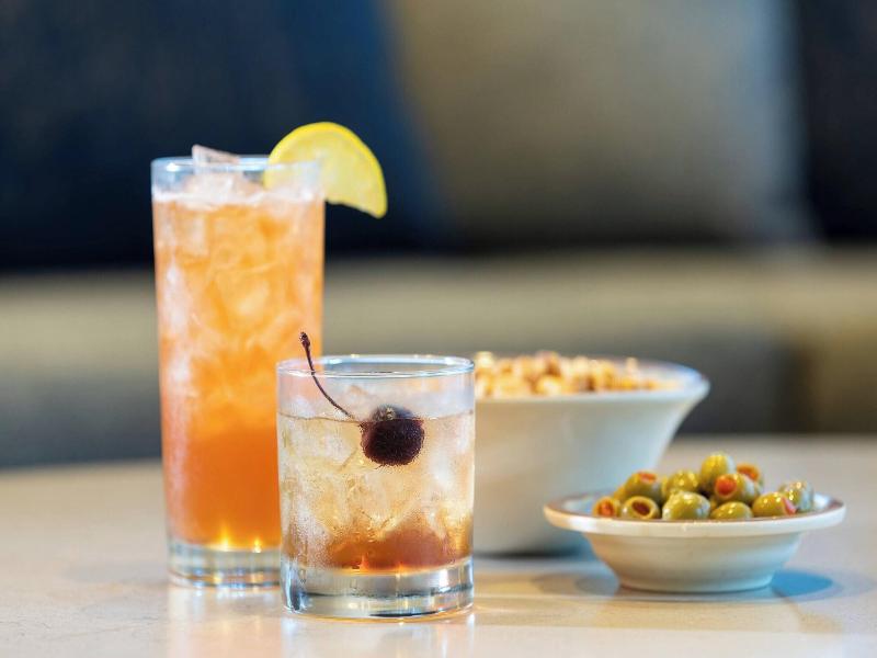 Courtyard Fort Lauderdale Airport & Cruise Port image