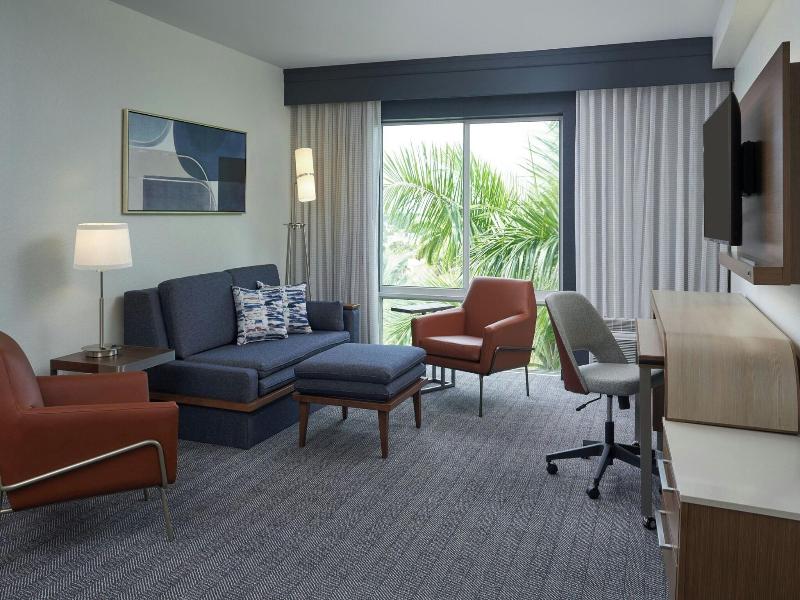 Courtyard Fort Lauderdale Weston image