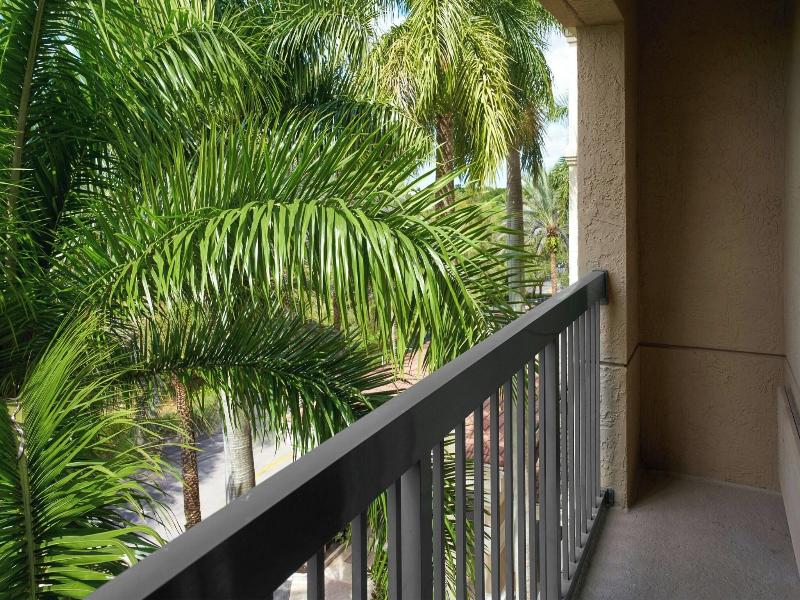 Courtyard Fort Lauderdale Weston image