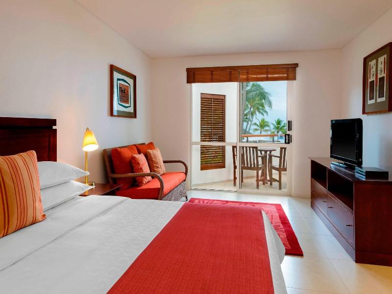 Sheraton Denarau Villas image
