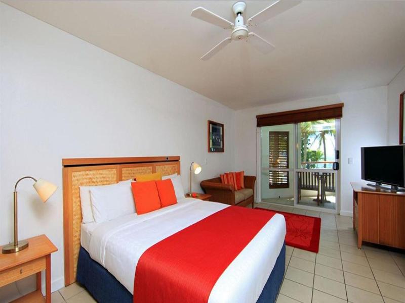 Sheraton Denarau Villas image