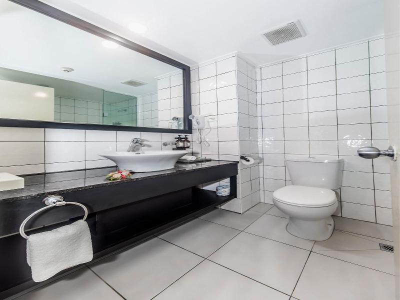 Tanoa International Hotel image