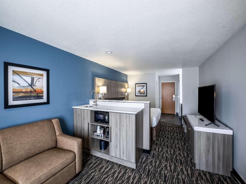 Best Western Plus Mountain View Auburn Inn image