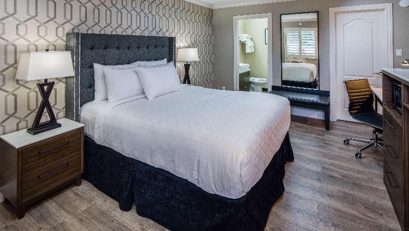 Bed room