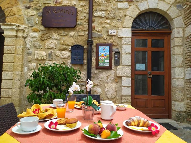Il Castello (Sicilia) image