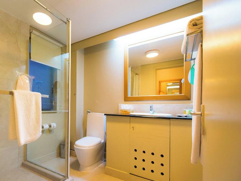 Protea Hotel Dar Es Salaam Oyster Bay image