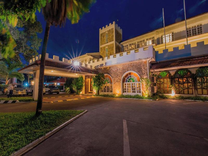 Protea Hotel Dar es Salaam Courtyard image