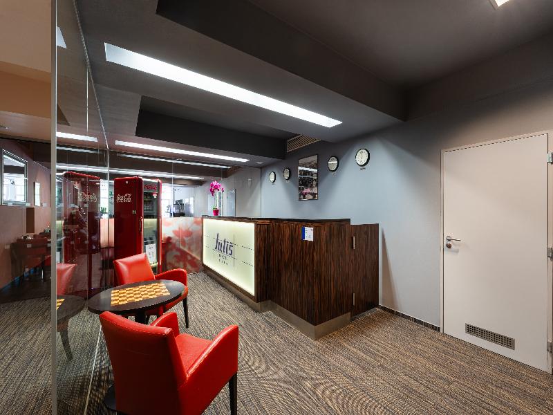 EA Hotel Julis image