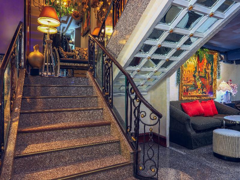 Diamond City Hotel image