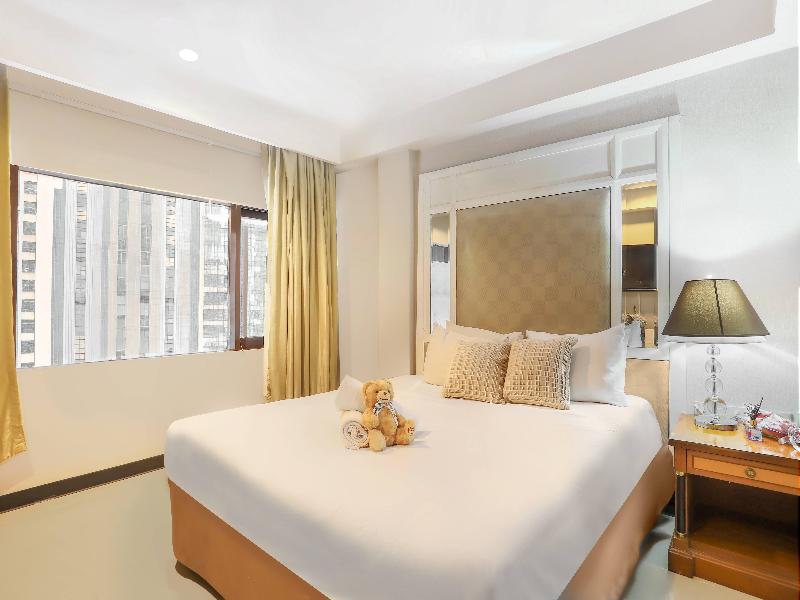 Diamond City Hotel image