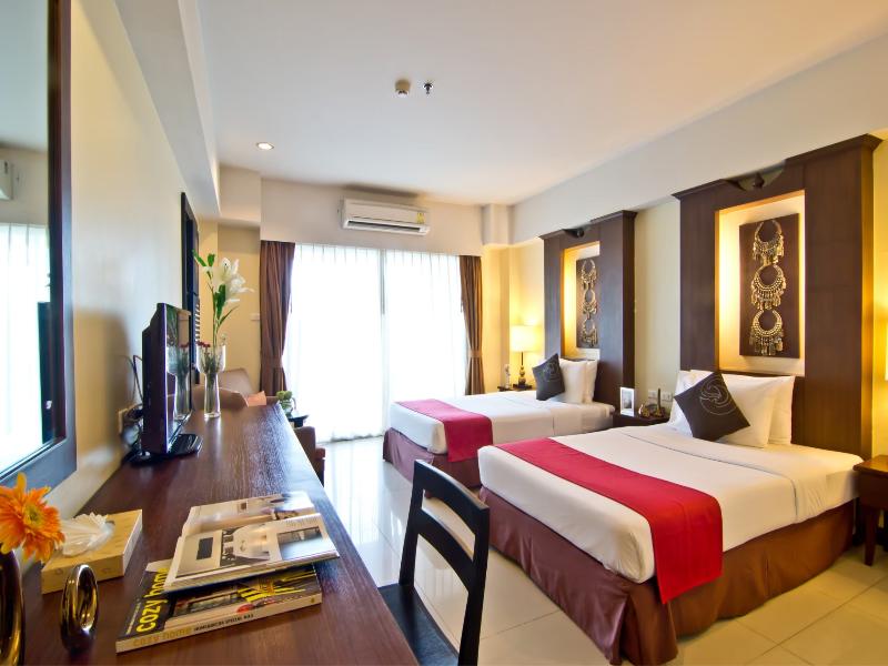 Golden Sea Pattaya Hotel image