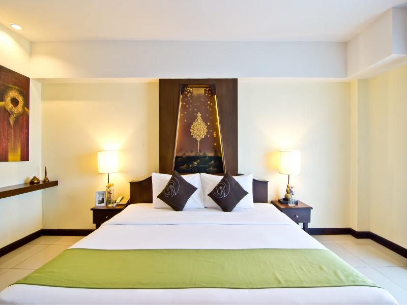 Golden Sea Pattaya Hotel image