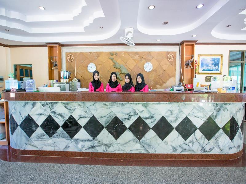 Phi Phi Andaman Beach Resort image