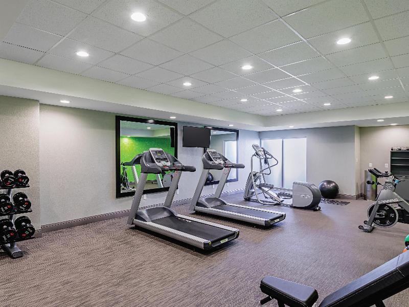 La Quinta Inn & Suites Austin Airport image