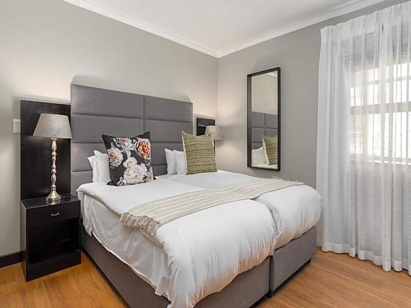 VIP Living Luxury Hotel Apartments image