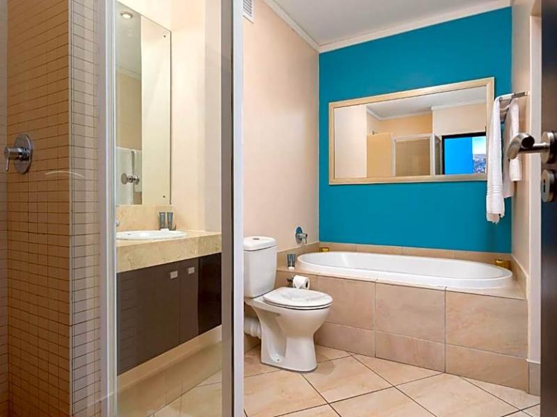 VIP Living Luxury Hotel Apartments image