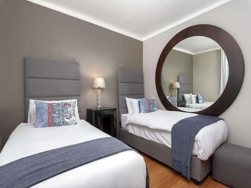 VIP Living Luxury Hotel Apartments image