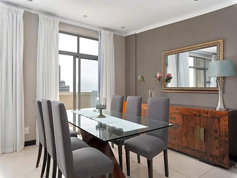 VIP Living Luxury Hotel Apartments image